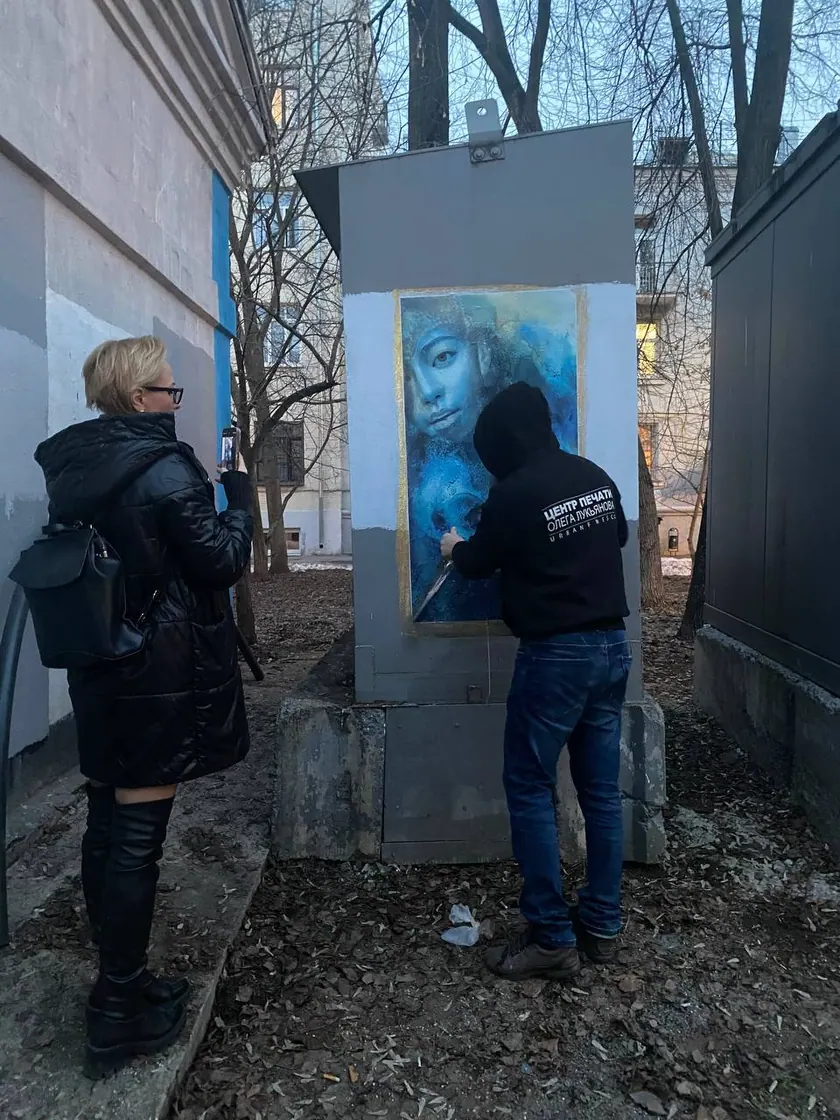 Урбан-фреска на Сретенке — фотография, кадр 4